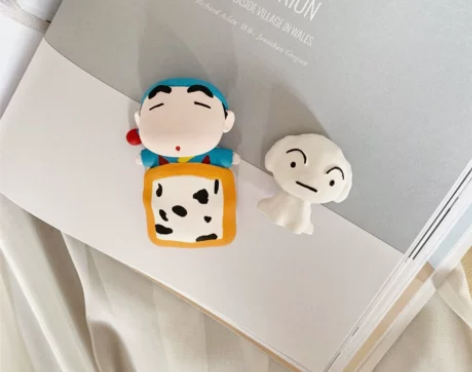 车载香薰新品Ins风手作蜡笔小新车载香水出...