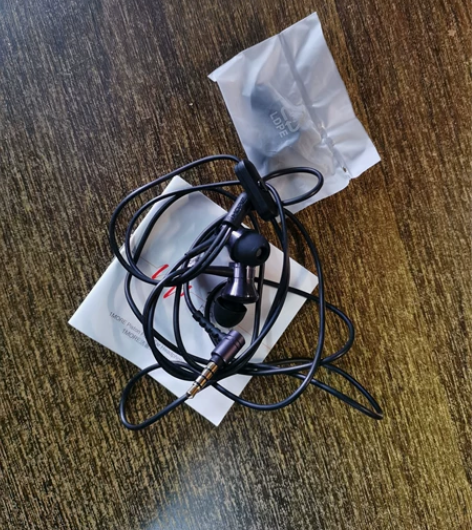 1more 万魔 耳机 全新未使用，不知道...