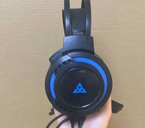 全新电竞游戏耳机耳麦麦克风 电脑耳机头戴式...