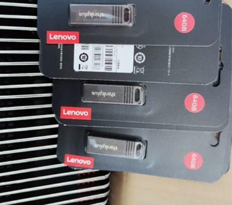 全新正品包邮,联想64GU盘26包邮,外壳...