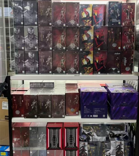 中动钢铁侠MK3 MK2 MK3 MK4手...