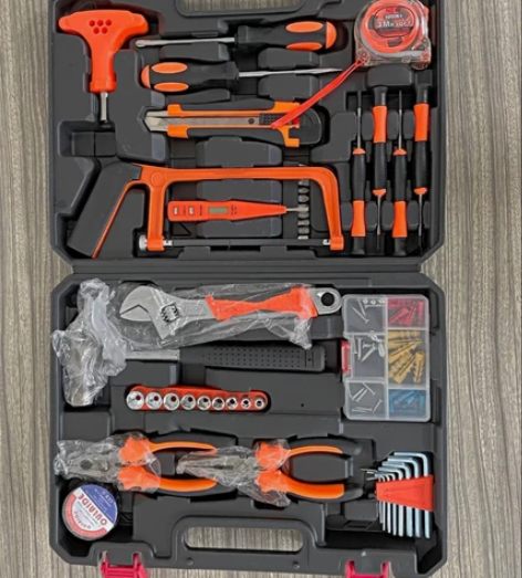 82工具箱德国欧莱德家用多功能手动五金工具...