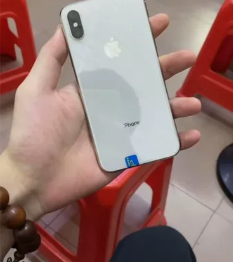 iPhone X 64G国行,全网通4G 成色9.9新,电池... iPhone X 64G国行,全网通4G 成色9.9新,电池...