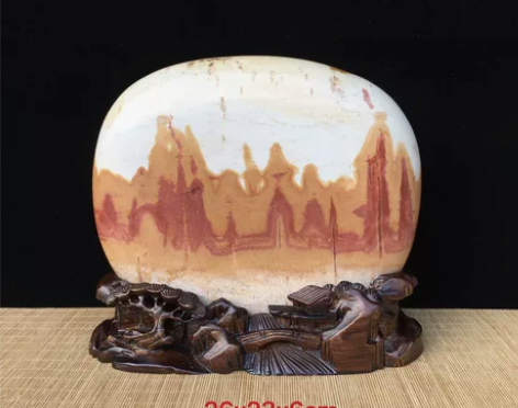 巴黎圣母院 感兴趣的话点“我想要”和我私聊...