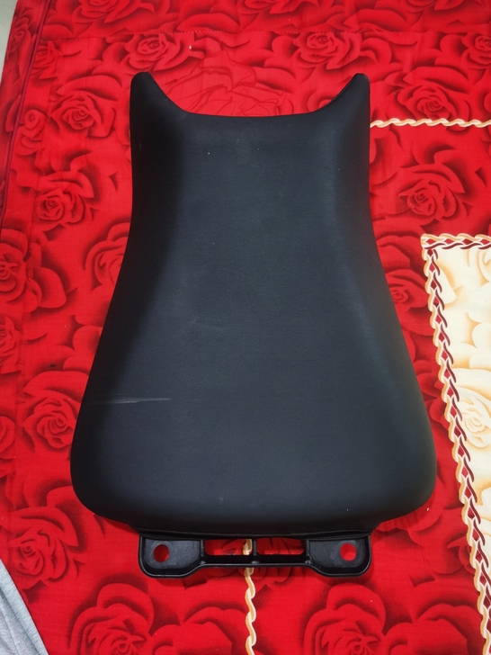 凯越500X原车坐垫,九成新##amp;h...