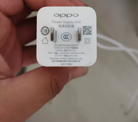 OPPO R11t原装充电器加一套OPPO...