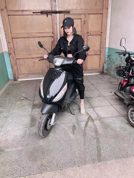 比亚乔淑女，50CC，2020.09.09...