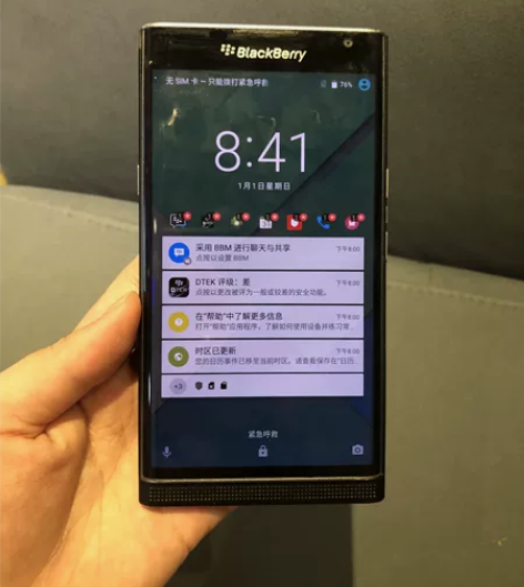 黑莓priv （12013）3+32 后置...