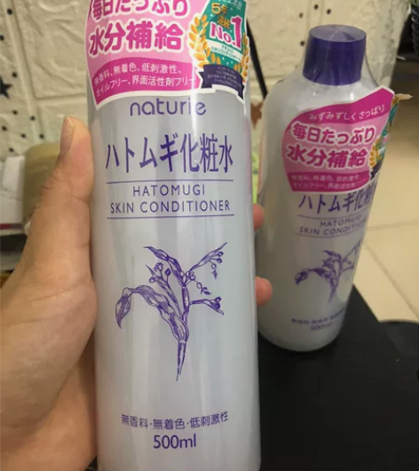 日本薏仁水爽肤化妆水500ml嫩白保湿补水...