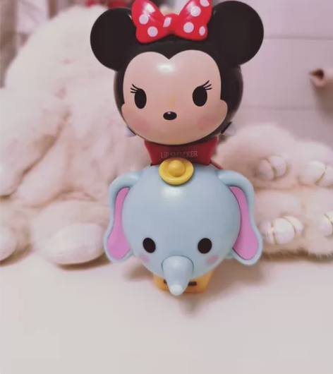 迪士尼公仔润唇膏 是润唇膏 也是摆件 叠叠...