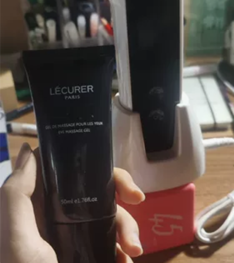 lecurer美容仪某宝1299购买 红光...