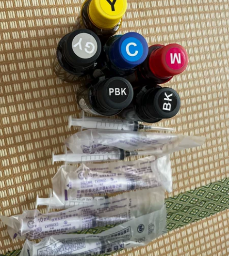 打印机六色墨水 这些瓶子我都用了一点点 现...