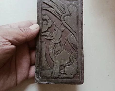 端砚标本。是 对眼 带走 错 谢谢 不回头