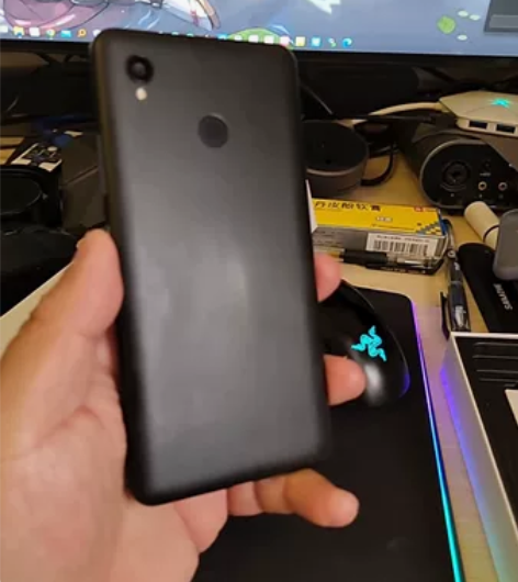 9新海信a5pro 4+64，屏幕无老化发...