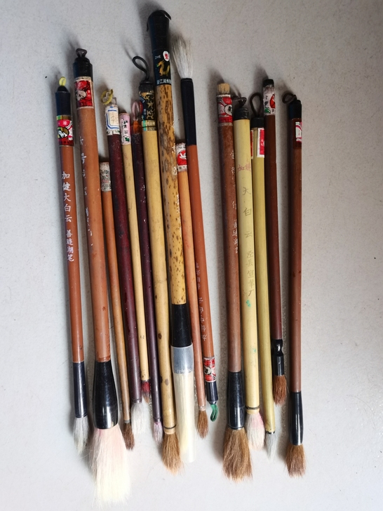 毛笔，一堆毛笔，品相如图二手物品看好再拍一...
