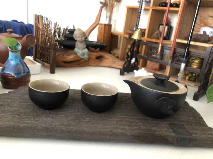 家里茶具太多了,都是全新的,低价转让,不包...