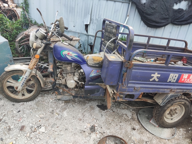 大阳三轮摩托车出售1700