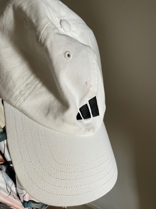 阿迪达斯棒球帽 出去玩戴了一次