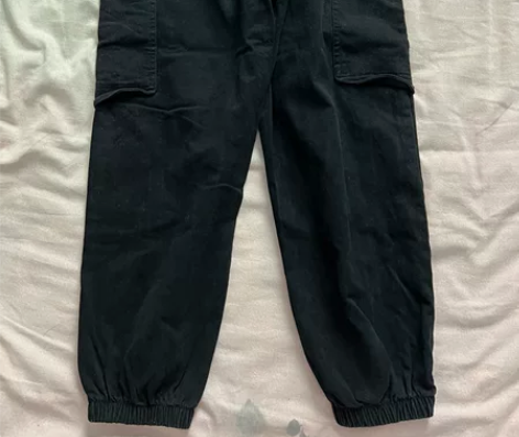 工装裤松紧腰小脚九分裤，S码 感兴趣的话点...