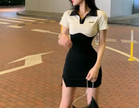 时髦小腰精修容连衣裙女夏高腰显瘦撞色收腰设...