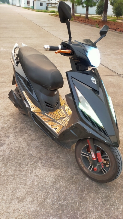 72Ⅴ战速二拉一续航保底50公里已上前后碟...