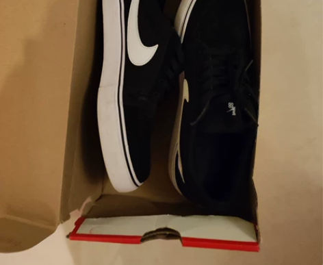 Nike SB 系列耐克滑板鞋38码无鞋盒...