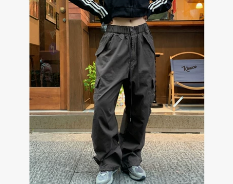 一杯冰美式复古抽绳设计感高腰工装裤女秋季宽...