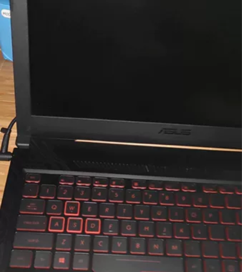 华硕飞行堡垒五99新8750内存8G固态1...