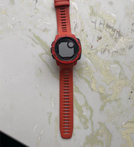 佳明本能手表 非太阳能 充电款 19年购入...