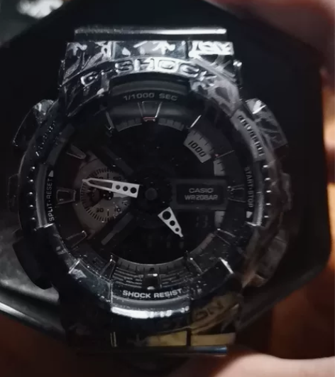 卡西欧经典款 原价699，现在低价卖带包装...