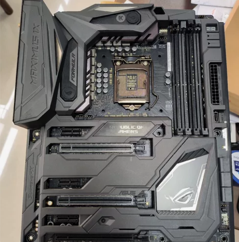 华硕M9F主板加I7 7700K，不单出，...