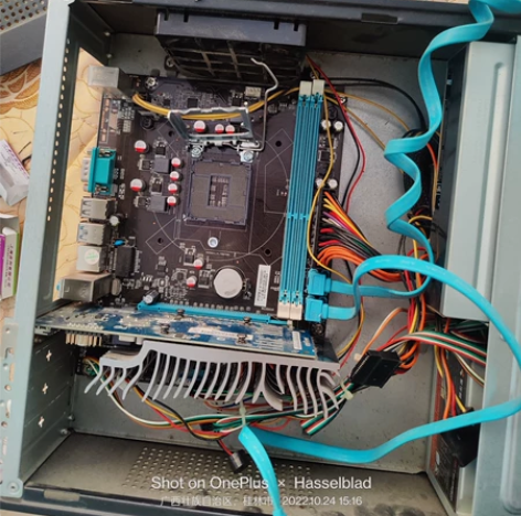 b75主板 感兴趣的话点“我想要”和我私聊...