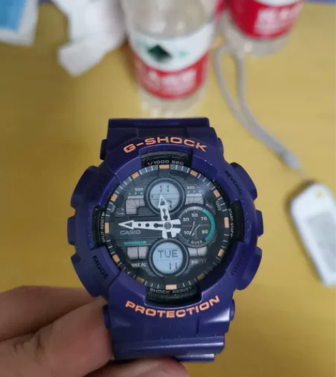 卡西欧 炫酷紫 得物500多买的 戴了一段...