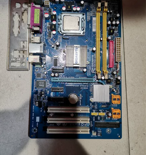 主板  Gigabyte/技嘉 GA-P3...