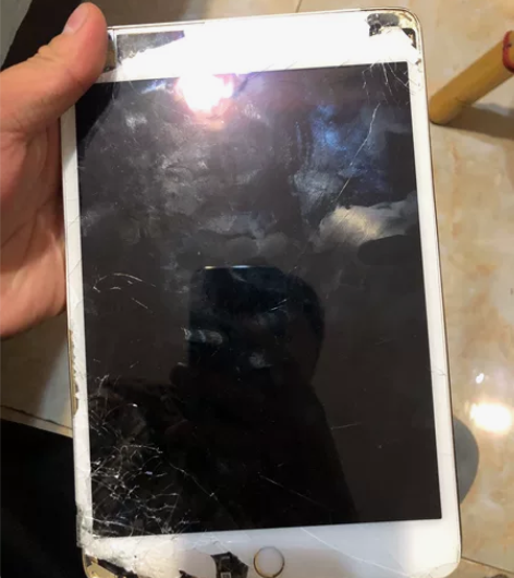 ipad mini4 插卡版128G 摔坏...