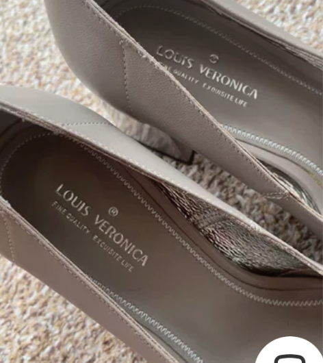 头层皮浅灰色圆头低跟粗跟单鞋36-37码-...