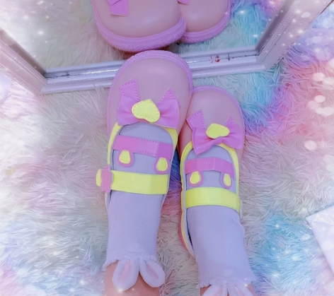 买鞋子送袜子洛丽塔可爱小皮鞋软妹粉爱心蝴蝶...