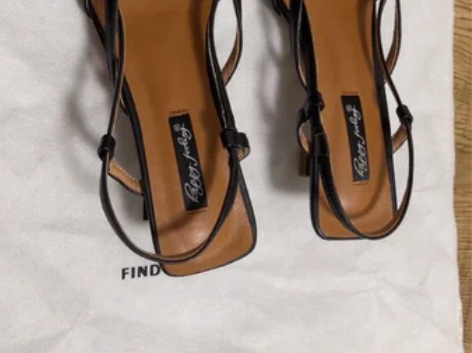 法式复古矮跟单鞋女 全新 全新宝贝,一次未...