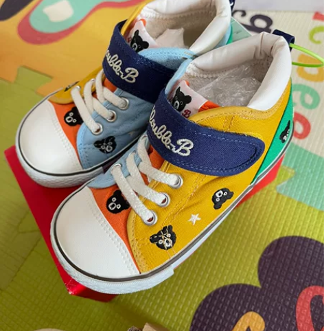 17码想换一双小码的，有换的宝妈吗？[偷笑...