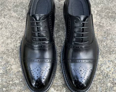 布洛克商务正装皮鞋男英伦真皮透气雕花西装工...