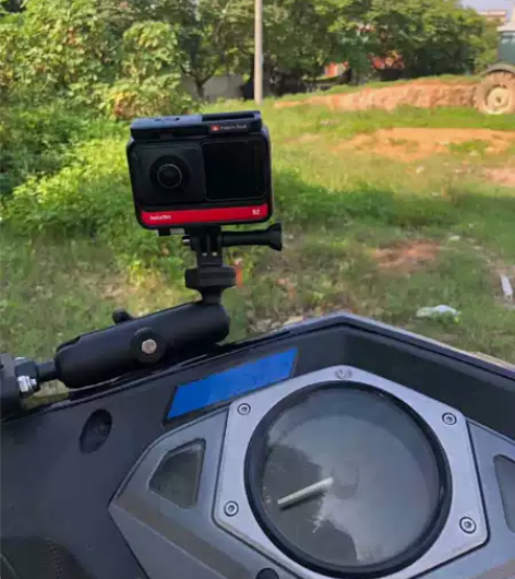 深圳周边工厂发货摩托车行车记录仪支架运动相...