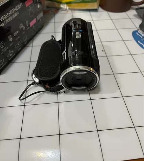 惠普摄像机 v5061u 闲置几年了，目前...