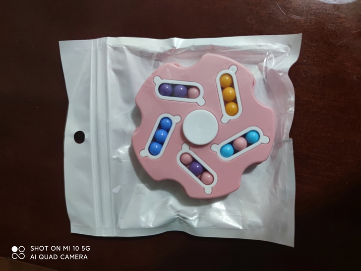 指尖陀螺，10元不含邮