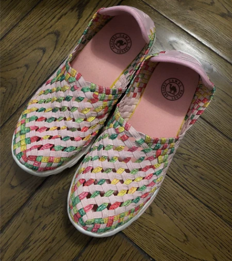 全新骆驼35码健步鞋 闲置 转 感兴趣的话...