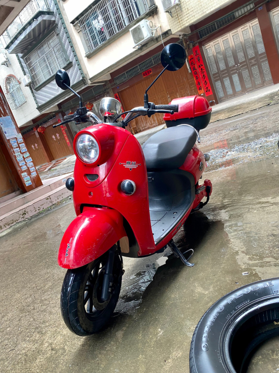 八成新60V电动龟车，20年1月份买的，平...