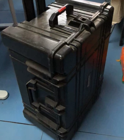 黑色航空箱,黑色箱子,行李箱 这个黑色航空...