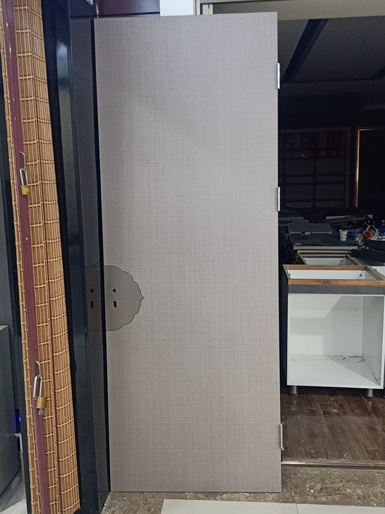 样品门200元