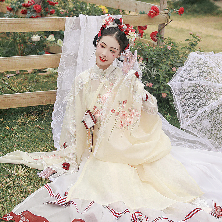 汉尚华莲圆舞曲改良汉服女春装明制竖领大襟长...