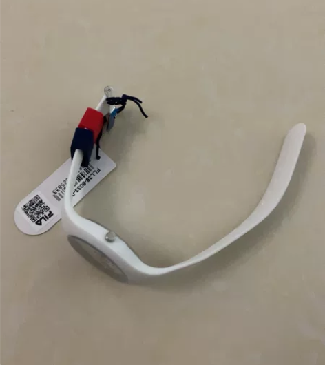 斐乐手表6033X白色 朋友送的 不合适便...