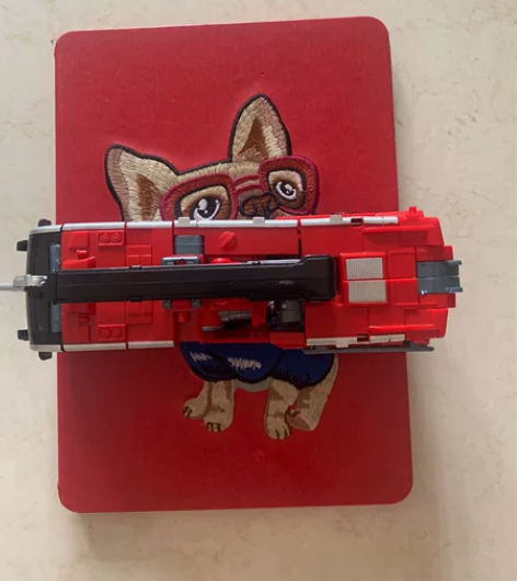 消防车变形金刚，2个月前入手的，儿子新入手...